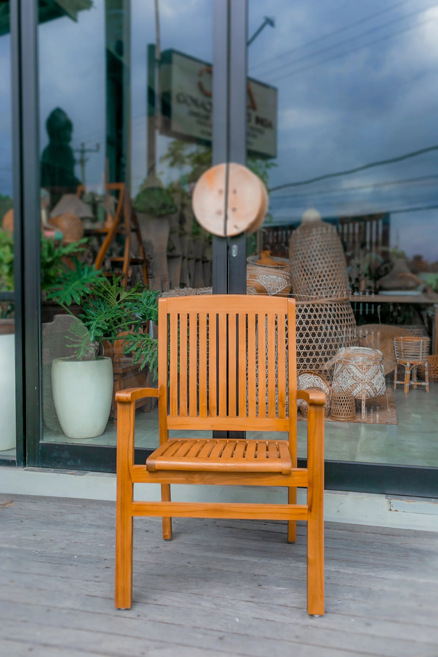 Grandia Teak Wood Chair